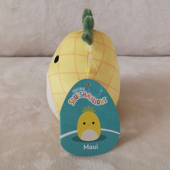 Squishmallow 5 inches Maui, yellow pineapple - Picture 2 of 6